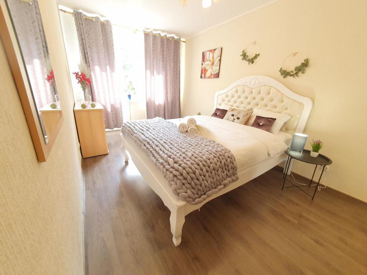 Inn Home Apartments In Kiev Center エクステリア 写真