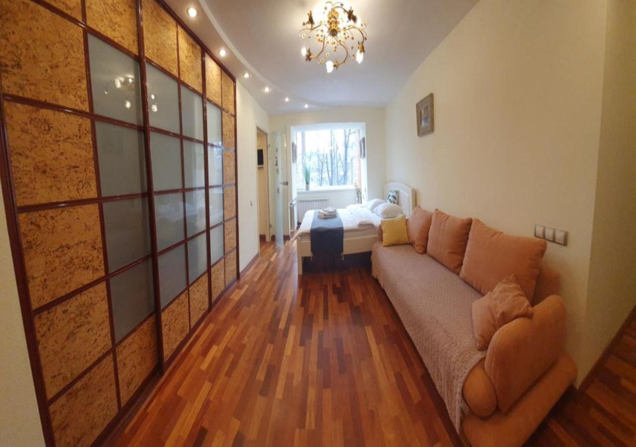 Inn Home Apartments In Kiev Center エクステリア 写真