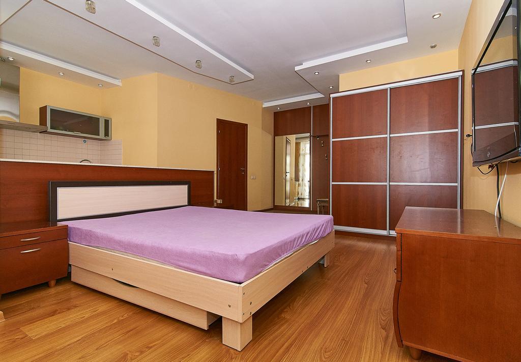 Inn Home Apartments In Kiev Center エクステリア 写真
